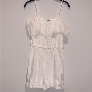 WHITE TOPSHOP ROMPER
